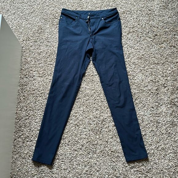Lululemon ABC Skinny Fit 5 Pocket Pants 34”L Navy - Picture 1 of 4